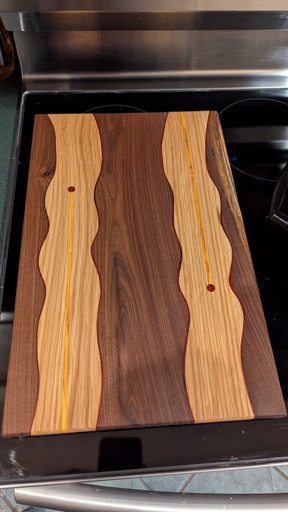 Groovy cutting board